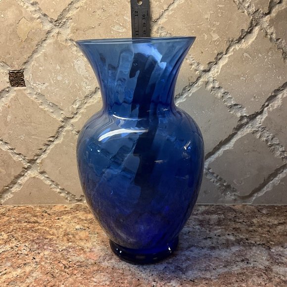 Indiana Glass Cobalt Blue Vintage 11 Inch Illusions Swirl Vase - Picture 4 of 5